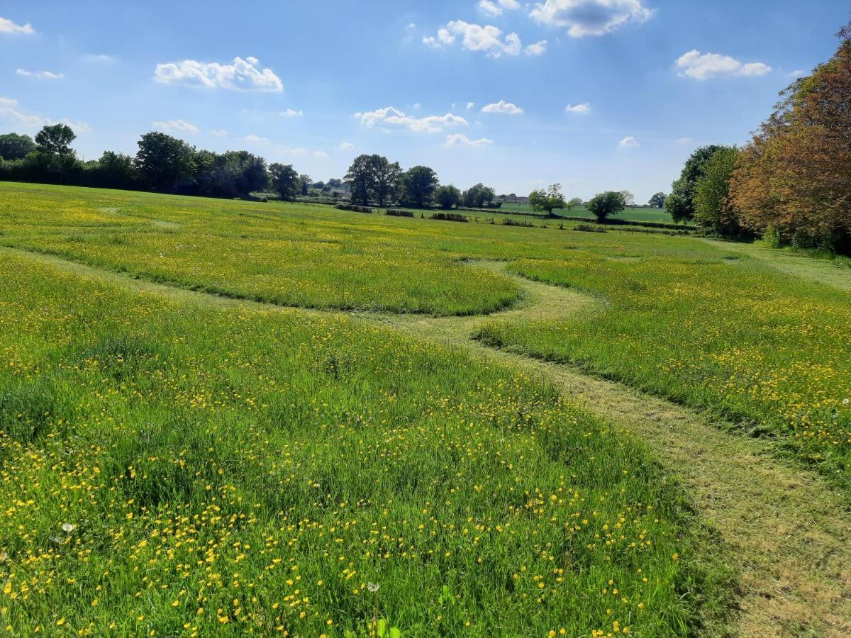 Notre Village Papillon Bed&Breakfast Neret Zewnętrze zdjęcie