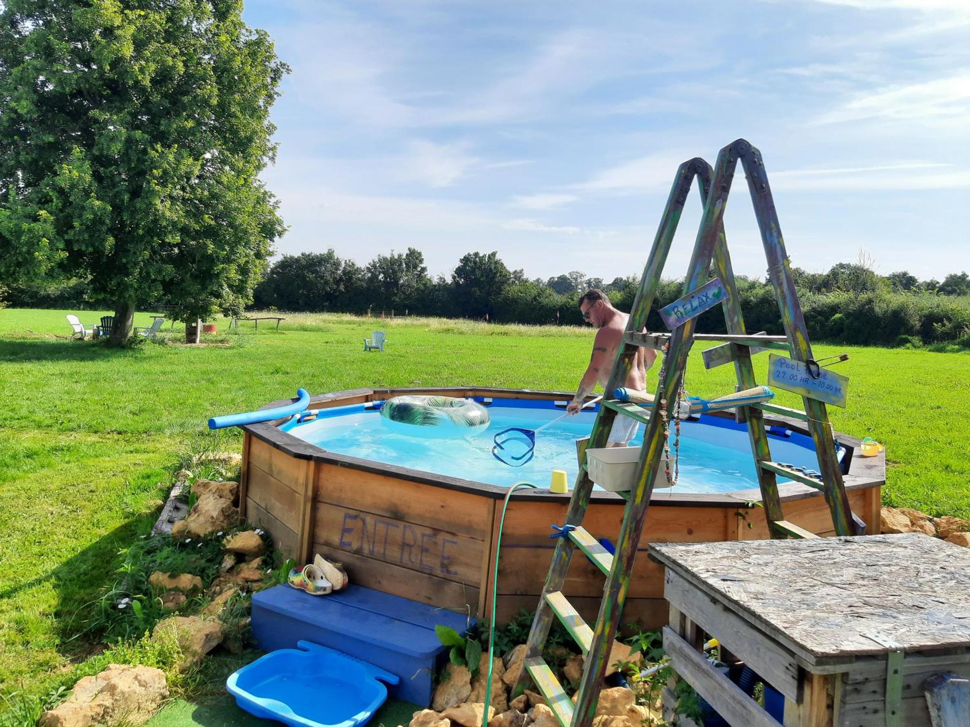 Notre Village Papillon Bed&Breakfast Neret Zewnętrze zdjęcie